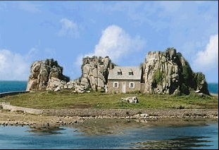 Steinhaus am Meer in der Bretagne 